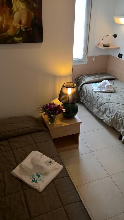 Hotel Carla Λινιάνο Σαμπιαντόρο Εξωτερικό φωτογραφία